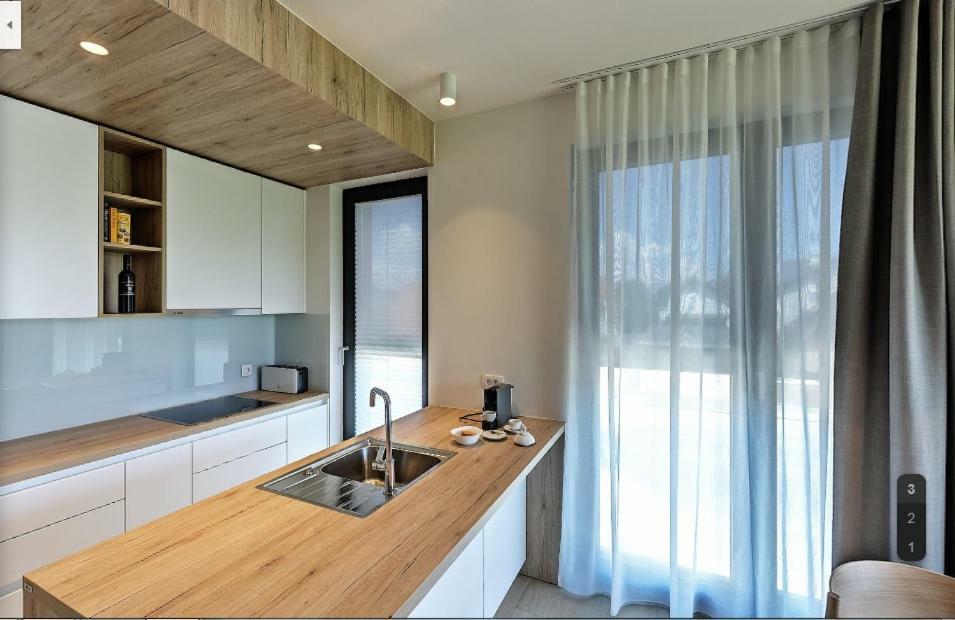 Regentova Suites Ljubljana Eksteriør billede